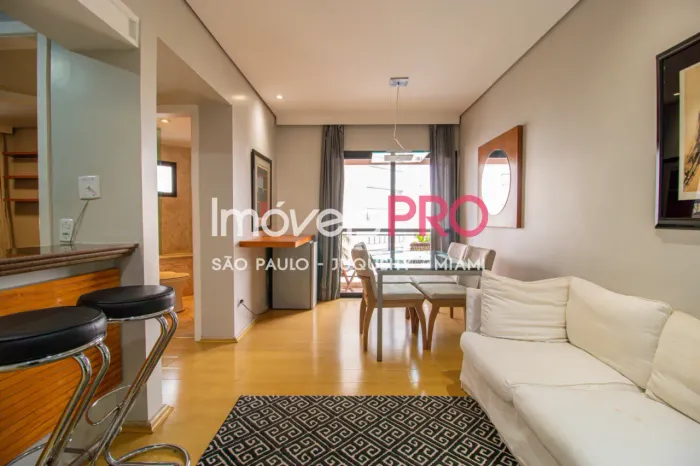 Apartamento à venda na Vila Nova Conceição - 42m² | Andar alto | Completo e com serviços!