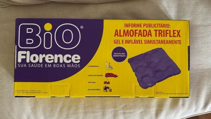 Almofada casca de ovo com orifício