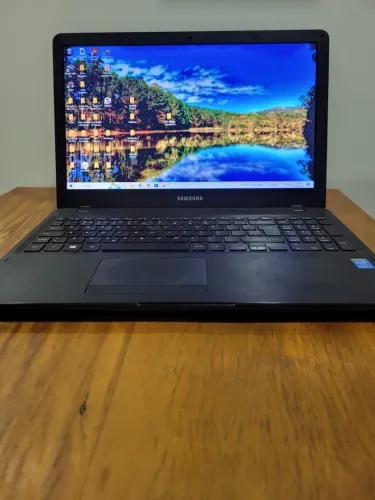 Notebook Samsung Essentials E34 