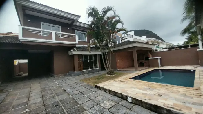 VARGEM PEQUENA CONDOMINIO FECHADO ALTO PADRÃO CASA DUPLEX 4 SUÍTES 300 M2 360 M2 DE TERREN