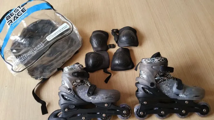 Patins Roller Infantil Tamanho do 36, 37, 38, 39. Ajustável e com joelheira e cotoveleira.