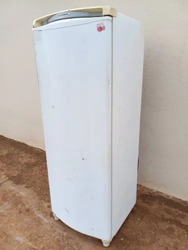 Vendo geladeira