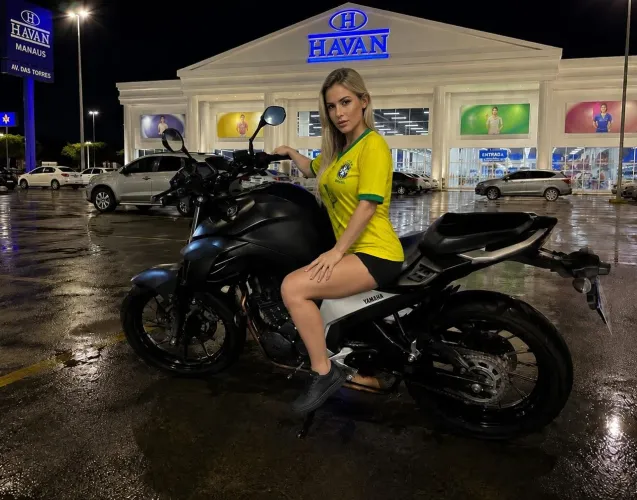 Yamaha Fazer 250 2022/2023 À VENDA