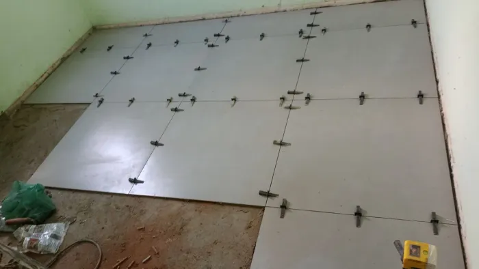 Pedreiro azulejista aq da vila Silva disponível
