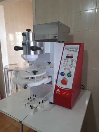 Maquina de salgado degust plus