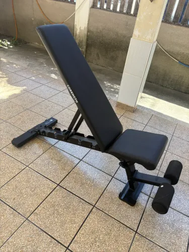 Banco regulável de musculação 