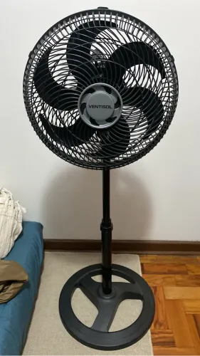Ventilador de pé