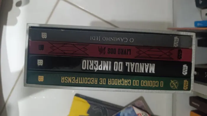 Box de livros star Wars