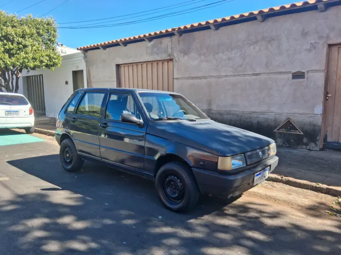 Fiat Uno Mille 1.0 Fire/ F.flex/ Economy 4P 2002