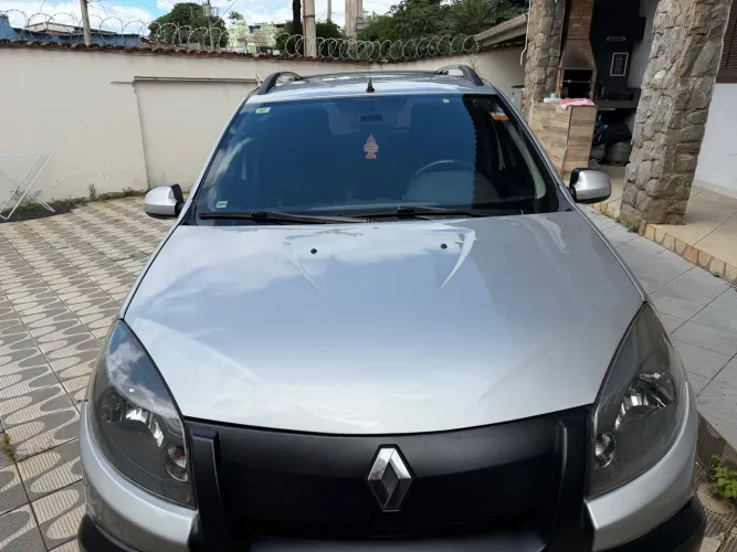 Renault Sandero Stepway Hi-power 1.6 8V 5P 2013