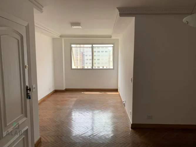 Apartamento para venda em Moema com 3 quartos, sendo 1 suíte, 100m²