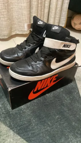 Tênis Nike Court Borough Mid 2 - Preto e Branco