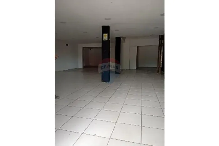 PONTO COMERCIAL NA AV. CAXANGÁ