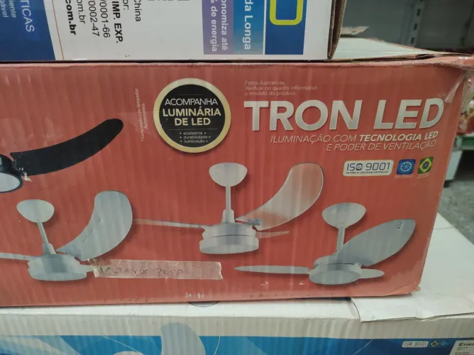 Ventilador de teto preto Tron búzios Max