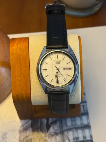 Seiko 5 automático snxf05