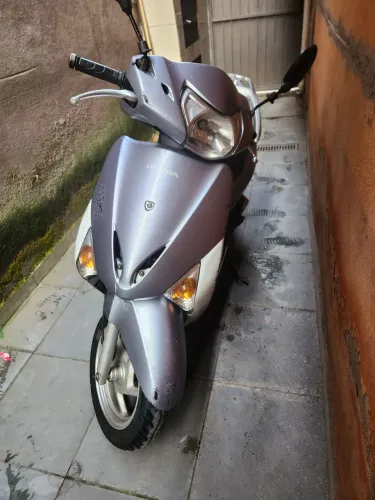 Vendo lead ou aceite notebook como parte de pagamento