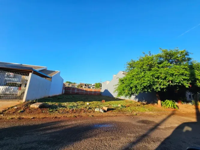 Terreno à venda em Marialva, Planalto Parte II, com 268.75 m²
