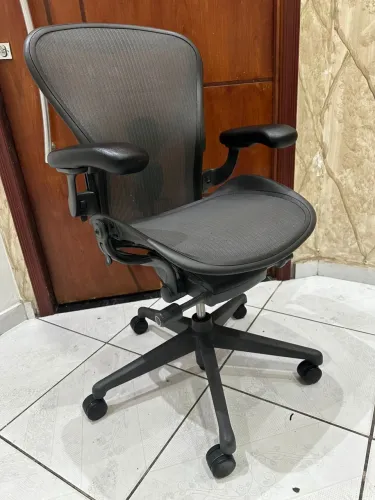 cadeira herman miller new aeron B completa