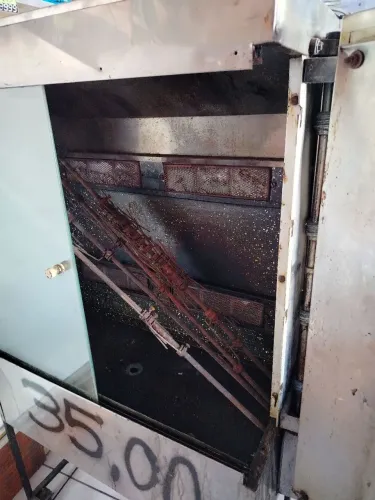 Máquina de assar frango