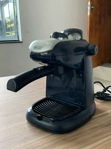 Cafeteira Delongui expresso - ac trocas