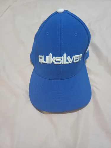 Boné azul Quiksilver
