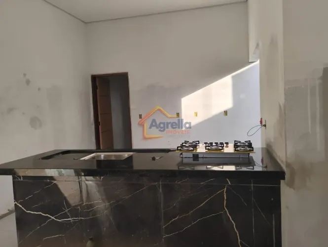 CASA À VENDA NO JARDIM NOVO I EM MOGI GUAÇU/SP