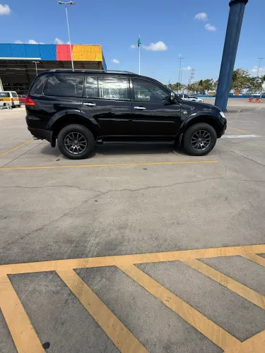 Mitsubishi Pajero Dakar 3.2 4X4 T.i. Dies. 5P Aut. 2010