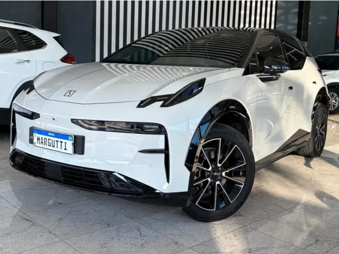Zeekr X PREMIUM Premium (elétrico) 2025
