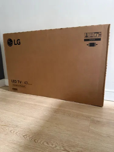 Smart TV  LG 43 4K - Lacrado com NF