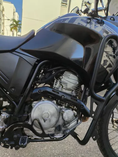 Tenere 250