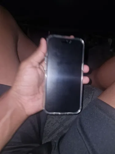IPhone 15 novo com a caixa