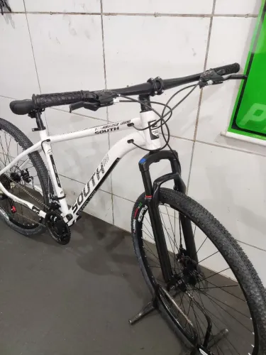 Bicicleta Aro 29 de alumínio SOUTH