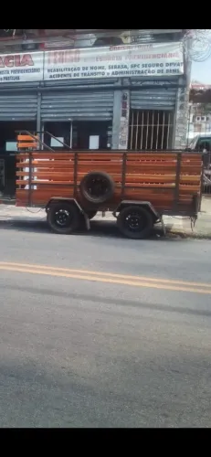 Vende-se reboque 