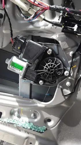 Máquina De Vidro Elétrico Dianteira Esquerda Hyundai Creta