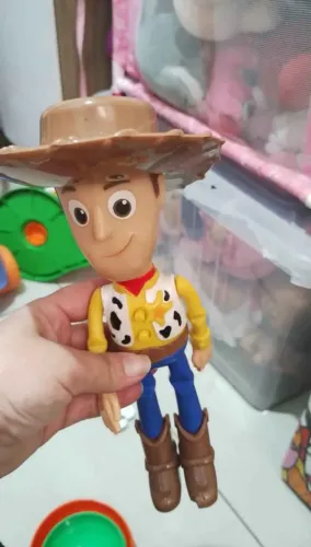 boneco Xerife Woody -Toy Story.