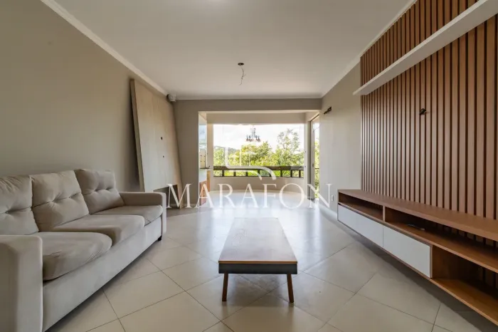 APARTAMENTO Á VENDA EM GRAMADO COM TRÊS DORMITÓRIOS