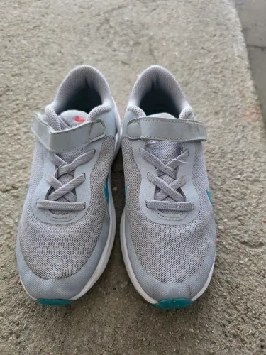 Tenis Nike infantil
