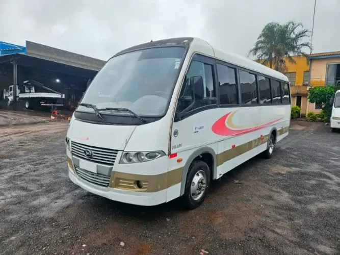 Micro Onibus Volare W8 com 30 lugares