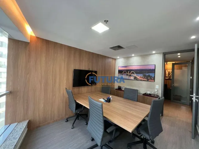 Sala 53M2, 100% Mobiliada, Ed. Le Quartier