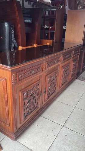 Buffet madeira maciça