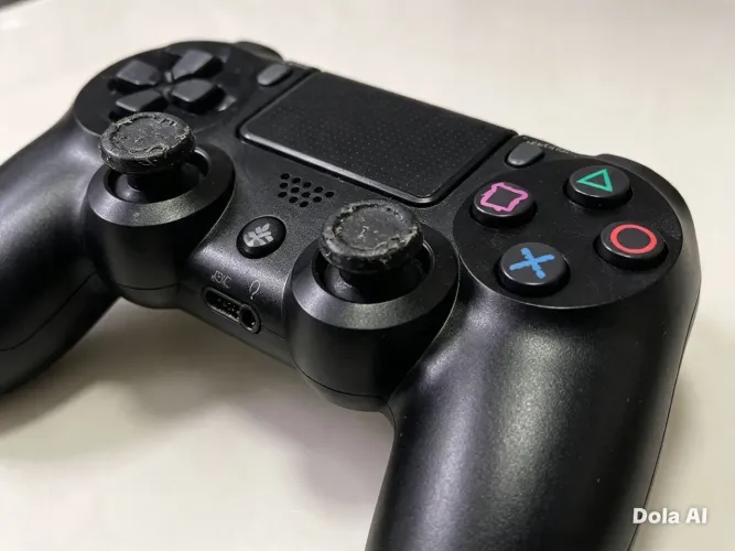 Controle de ps4 usado abaixo do preço que foi pago