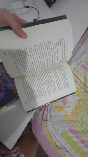 Livro Insurgente / Série Divergente