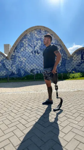 Prótese Corrida Össur Cheetah Knee + Flex-Run Nike