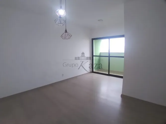 Oportunidade - Apartamento - Residencial Vale das Flores - Jardim América - 3 Dormitórios