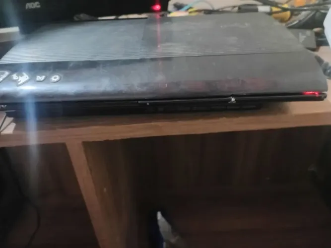 PS3 Super Slim com defeito