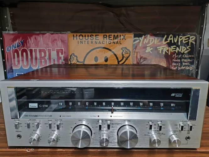 RECEIVER SANSUI G 5700