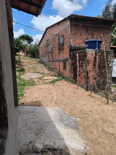 Vendo casa no bairro do gapara próximo ao comércio da Márcia