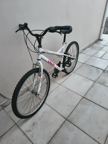 Bicicleta aro 25