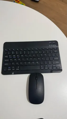 Tablet Coolvo C10 com mouse e teclado