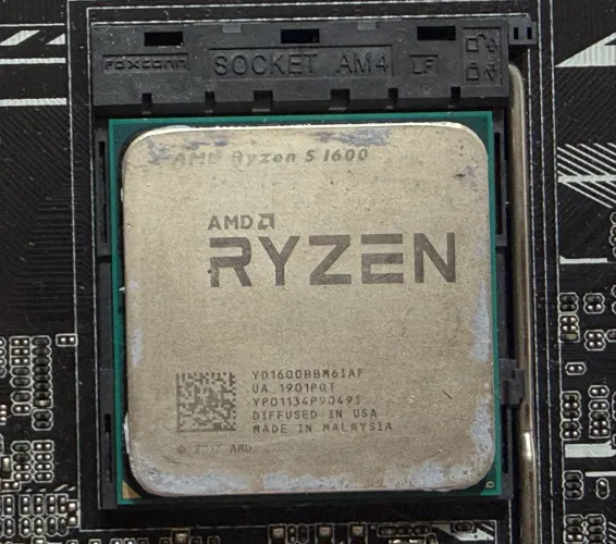 Processador AMD Ryzen 5 - 1600 af